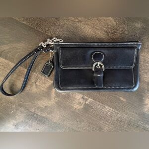 Coach Bleecker Soho Black Leather Wristlet with White Stitching EUC